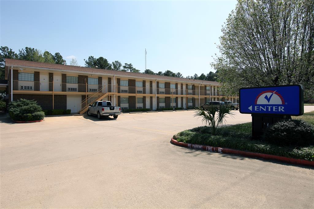 Americas Best Value Inn Tyler Winona